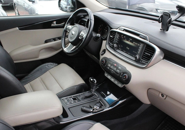 Kia Sorento cena 93900 przebieg: 88748, rok produkcji 2015 z Wielichowo małe 211